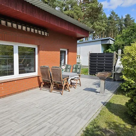 Ferienhaus Ferienhaushaelfte Am Fleesensee